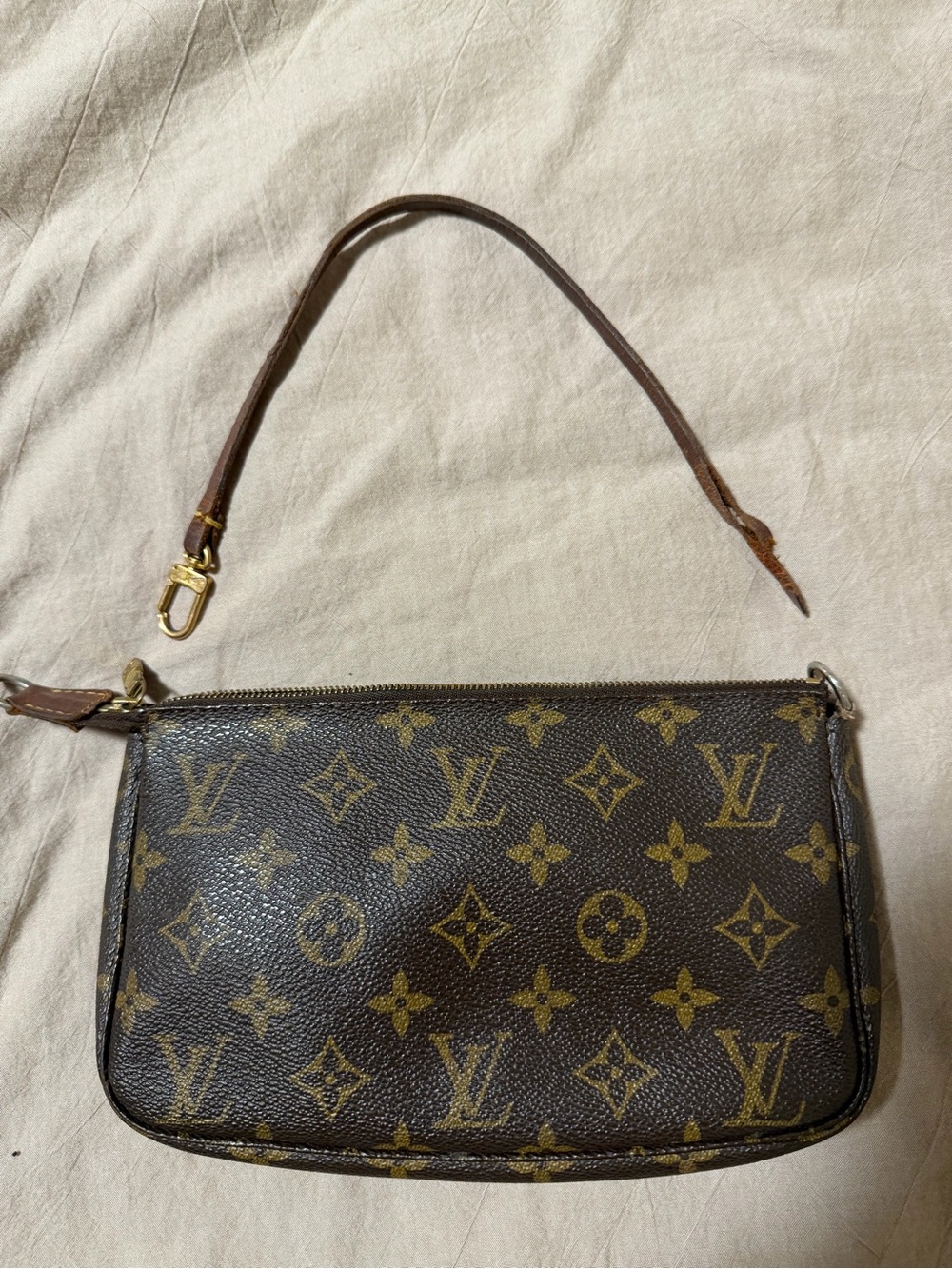 Louis Vuitton Brown Monogram pochette - Picture 5 of 9